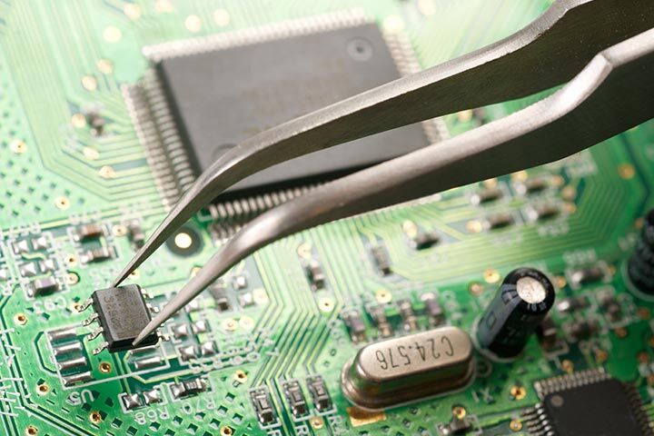 PCB(プリント基板)アセンブリ1
